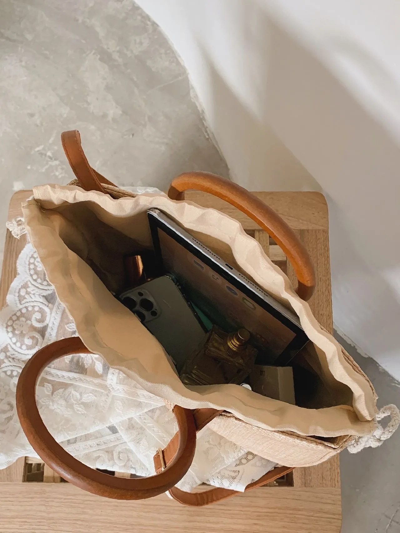 binfenxie - Minimalist Drawstring Top Handle Bag  - Women Tote Bags