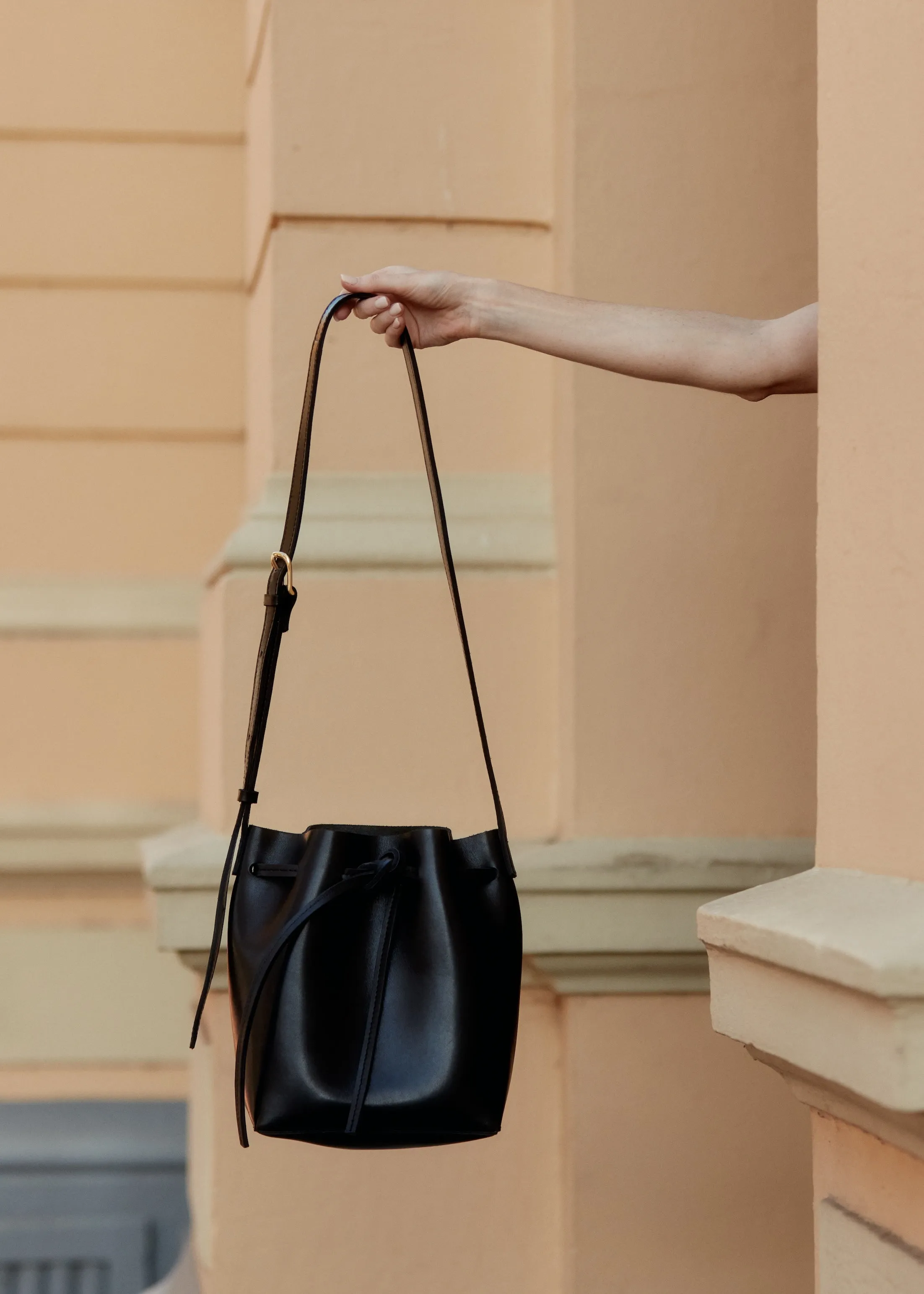 BUCKET LIST Bag by Byrd Studio - Licorice Black Leather