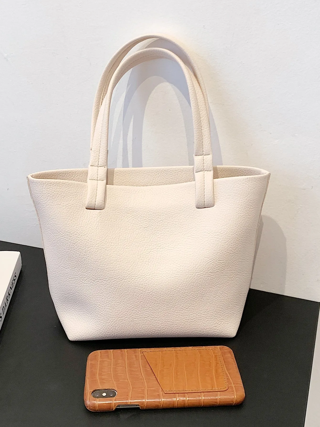 Minimalist Tote Bag With Inner Pouch