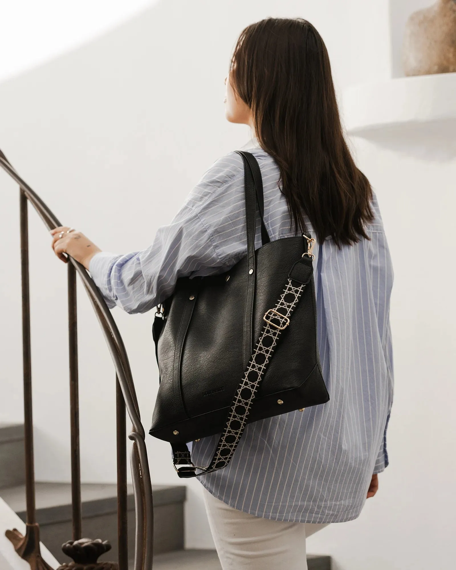 Nevada Ezra Tote Bag in Black