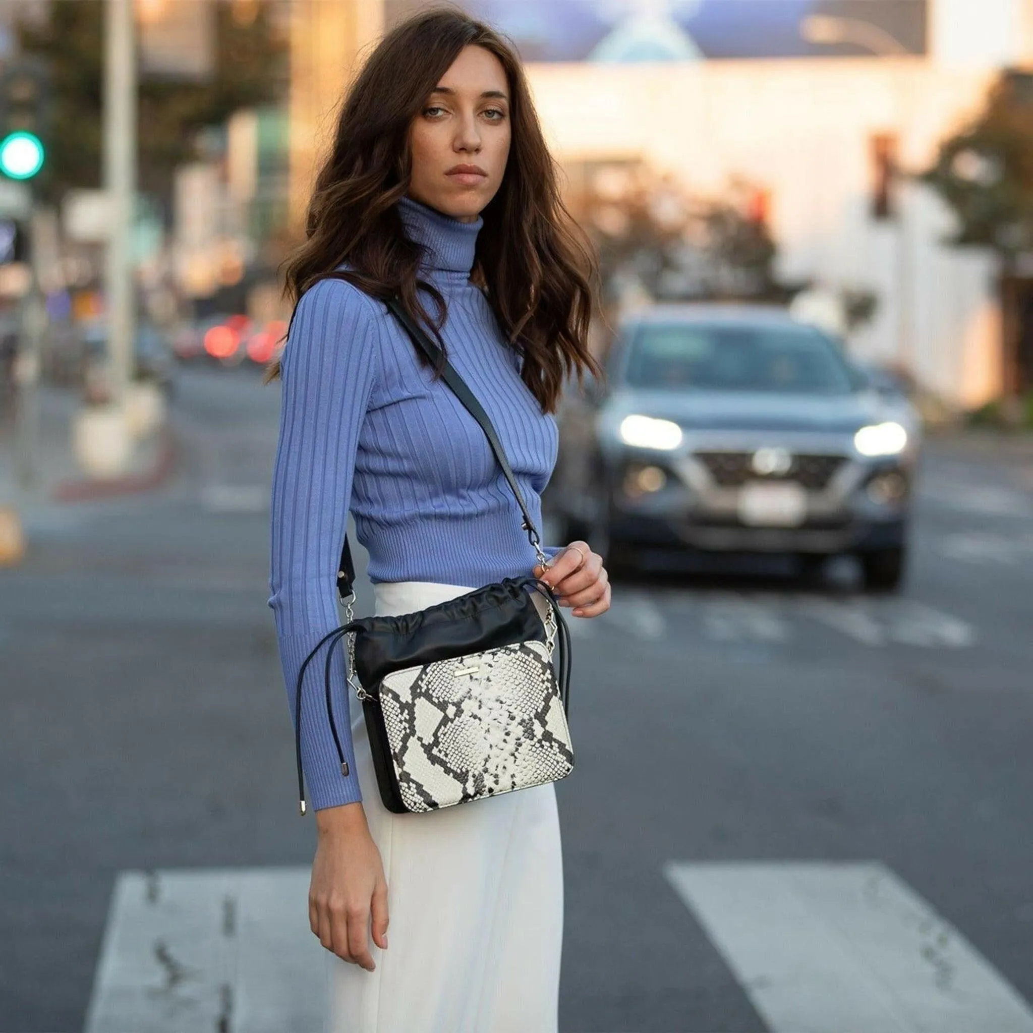 Patricia Leather Bucket Bag in Black Snakeskin Design