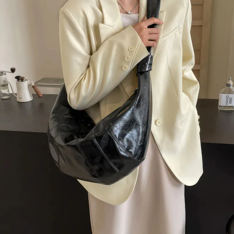 Simple large capacity PU shoulder bag