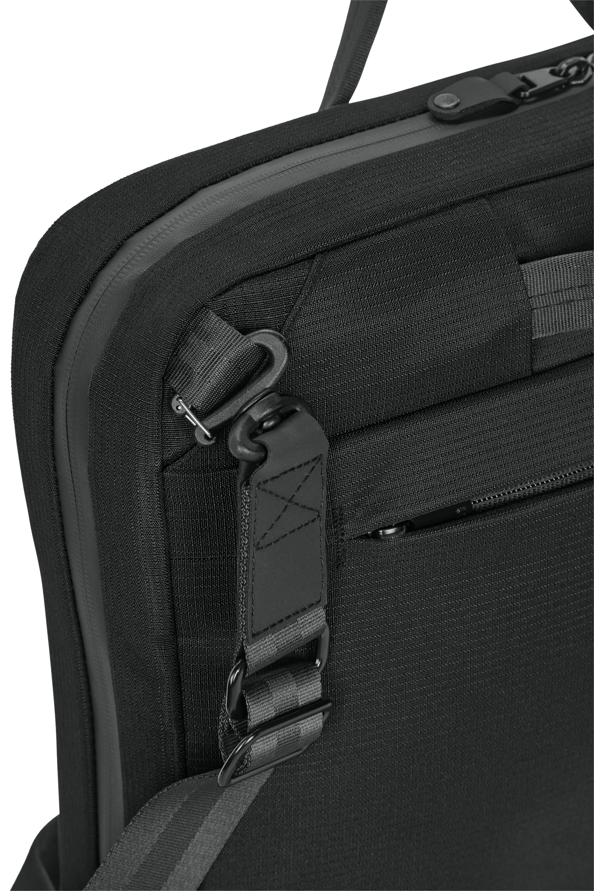 TravisMathew - Lateral Brief