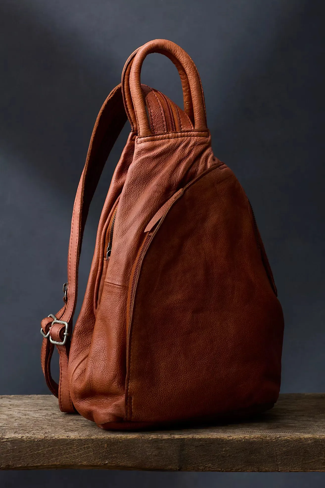 WTF Soho Convertible Bag (Distressed Brown)