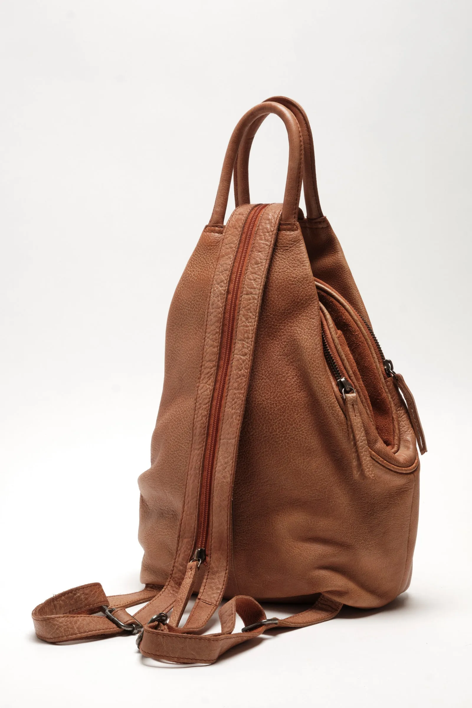 WTF Soho Convertible Bag (Distressed Brown)